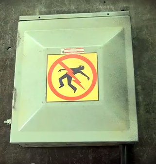 Exploding Fuse Box Effect